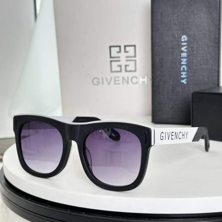 Picture of Givenchy Sunglasses _SKUfw71071280fw